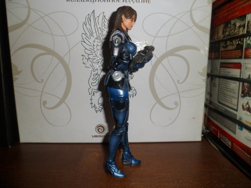 Mass Effect 3 - Mass Effect 3 Ashley Williams Play Arts Kai - обзор